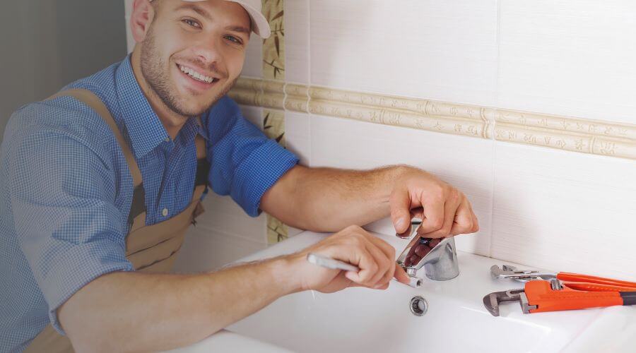 Faucet cartridge replacement in Huron, CA